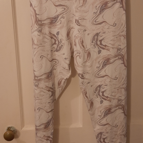 2 pc work out set - Picture 2 of 4